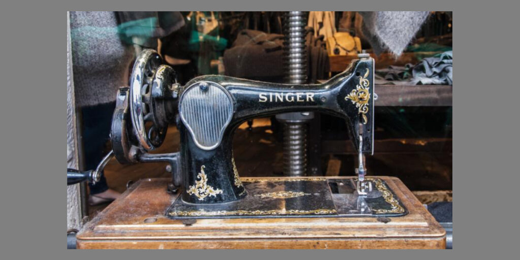 Value of a 1951 Singer Sewing Machine
